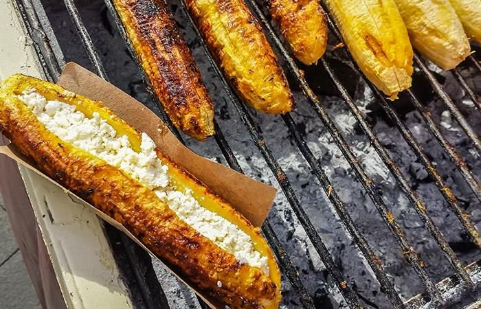 maduros asados 
maduros
platanos asados 
platano maduro asado 
platanos maduros
