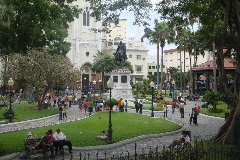 se podria ayudar a cuidar el parque seminario