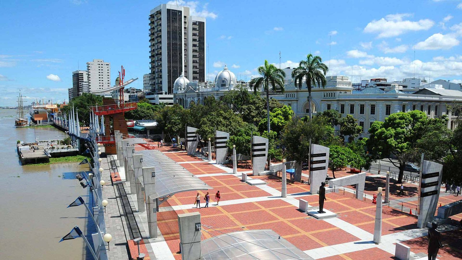 quiero visitar el lugar turistico malecon del salado de guayaquil