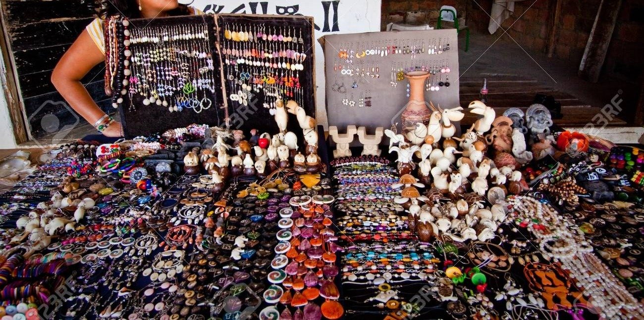 Mercado Artesanal de Puerto López